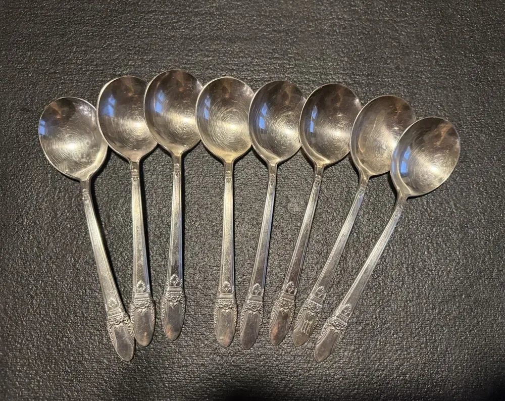 Vintage 1847 Rogers Bros First Love Silverplate Bouillon Soup Spoons Set of 8 IS